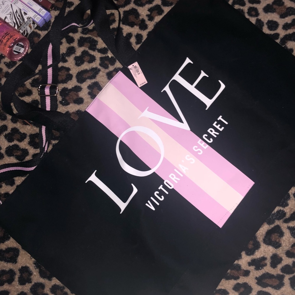 VS TOTE BAG!!! NWT!